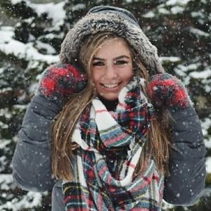 Meet your Posher, Rachel